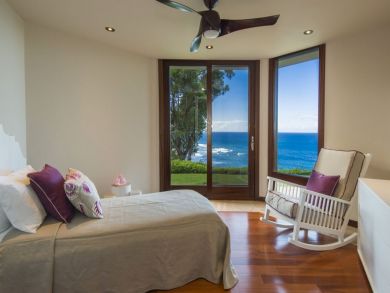 Ocean Front Beach Home in Kalihiwai with 5 Bedrooms