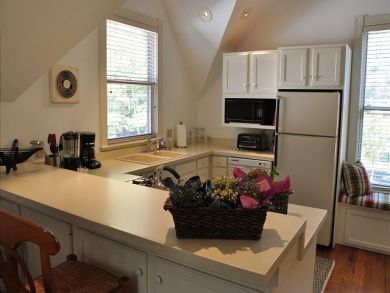 Aspen Vacation Rental 3 Bedrooms Sleeps Six Guests.