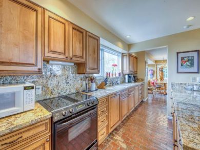 Snowmass Luxury Vacation Rental Sleeps Ten Guests