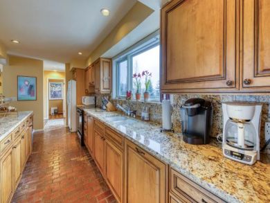 Snowmass Luxury Vacation Rental Sleeps Ten Guests
