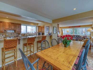 Snowmass Luxury Vacation Rental Sleeps Ten Guests