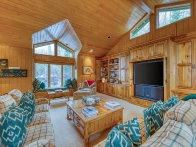 Snowmass Luxury Vacation Rental Sleeps Ten Guests