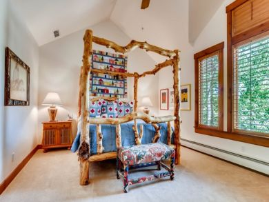 Vail Luxury Vacation Rental Sleeps Eight Guests Walk to Lift