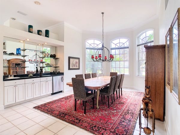 Sarasota Vacation Home Sleeps Eight Guests.