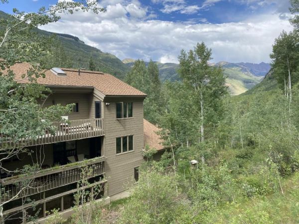 Vail Luxury Vacation Rental Townhome Four Bedrooms