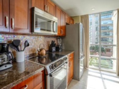 Kaanapali Vacation Condo Sleeps Six Guests Full Ocean View