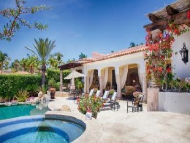 San Jose del Cabo Vacation Home Sleeps Twelve Guests.