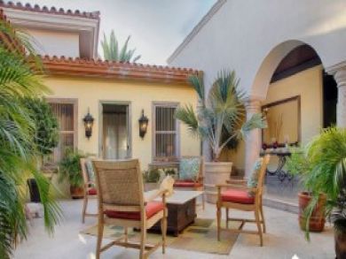 San Jose del Cabo Vacation Home Sleeps Twelve Guests.