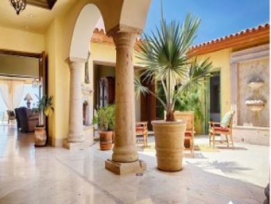 San Jose del Cabo Vacation Home Sleeps Twelve Guests.