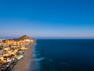 Los Cabos Vacation Home Sleeps Twelve Guests. Los Cabos Vacation Home Sleeps Twelve Guests.