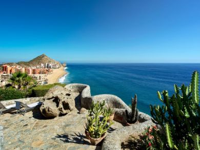 Los Cabos Vacation Home Sleeps Twelve Guests.