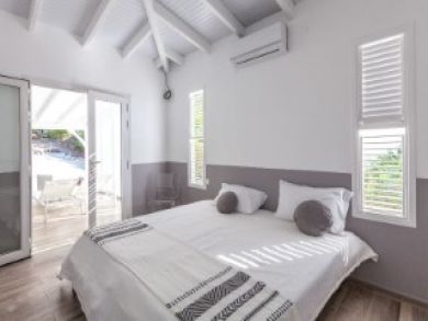 Martinique Luxury Vacation Home 5 Bedrooms Sleeps 14 Guests.
