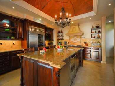 Pedregal Vacation Home Sleeps Twelve Guests.