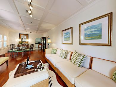 Chic West Palm Beach Home Chic West Palm Beach Home