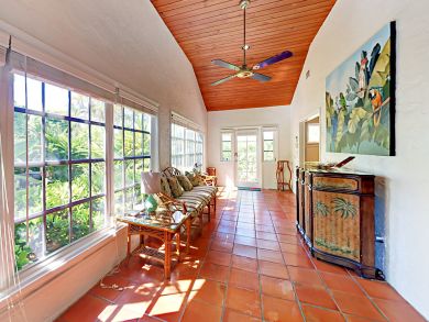 Chic West Palm Beach Home Chic West Palm Beach Home