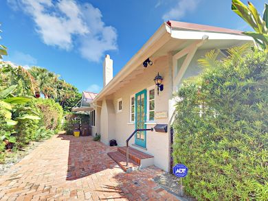 Chic West Palm Beach Home Chic West Palm Beach Home