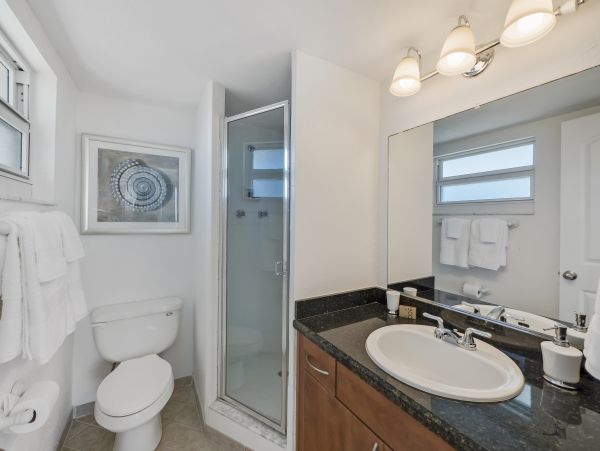 Luxury Palm Beach Condo across street from beach