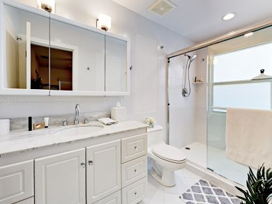 Walk to Beach Vacation Pool Home in Juno Beach 3 Bedrooms