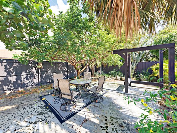 Lake Worth Lovely Accommodation