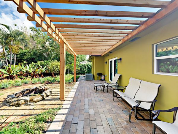 Lake Worth Lovely Accommodation