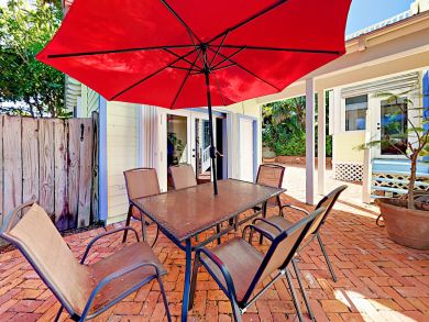 Delray Beach Vacation Home with Pool Three Bedrooms Sleeps 6