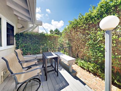 West Palm Beach Four Bedroom Vacation Home with Private Pool