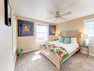 West Palm Beach Four Bedroom Vacation Home with Private Pool