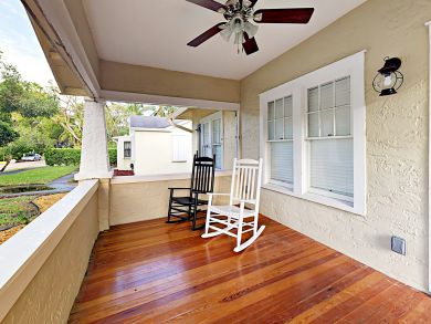 West Palm Beach Vacation Home Two Bedrooms with Private Pool