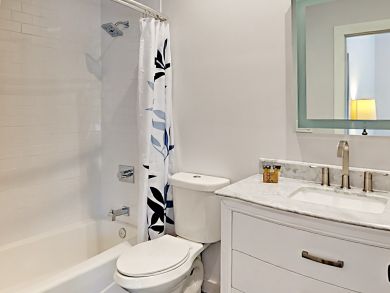 West Palm Beach Vacation Home Two Bedrooms with Private Pool