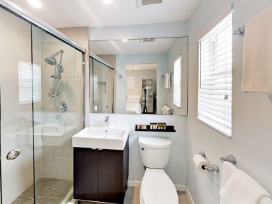 Hollywood Condo 917128