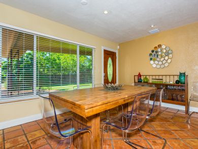 Fort Lauderdale Vacation Home Two Bedrooms with Private Pool