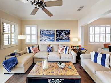 Stunning Rental Fabulous Amenities.