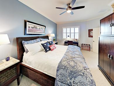 Stunning Rental Fabulous Amenities.