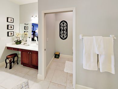 Stunning Rental Fabulous Amenities.