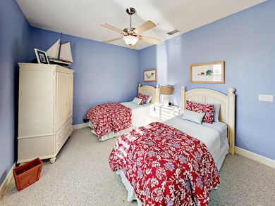 Stunning Rental Fabulous Amenities.