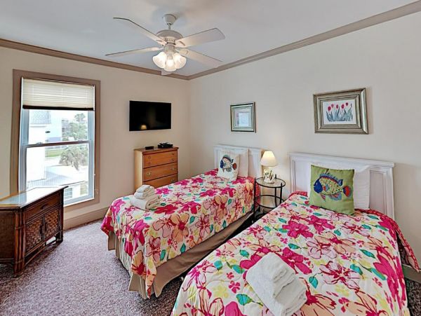 Walk to Beach Saint Augustine Pool Home