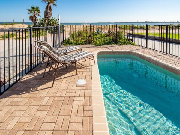 Walk to Beach Saint Augustine Pool Home