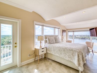 ST AUGUSTINE PRIVATE BEACHFRONT 4 BEDROOM HOME