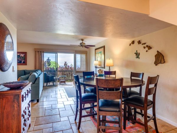 Kaanapali Vacation Condo Sleeps Eight Guests,