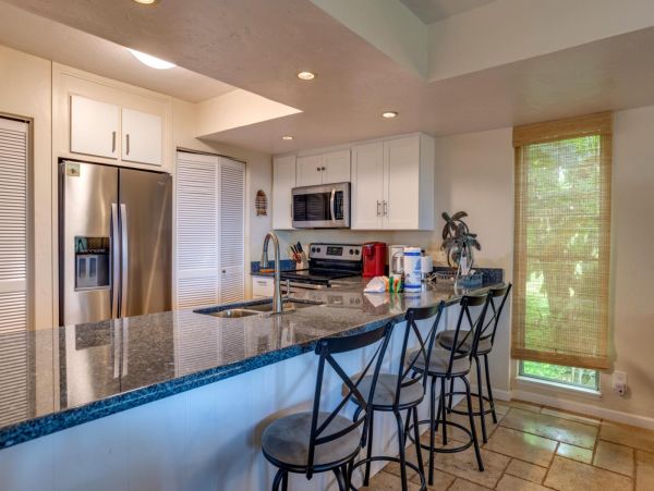 Kaanapali Vacation Condo Sleeps Eight Guests,