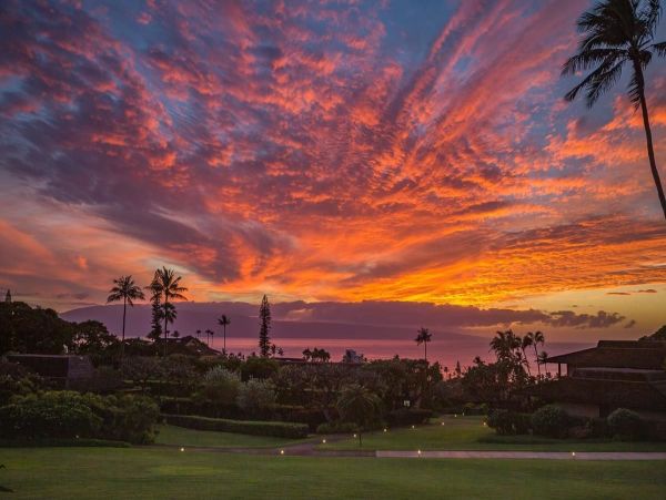 Kaanapali Vacation Condo Sleeps Eight Guests,