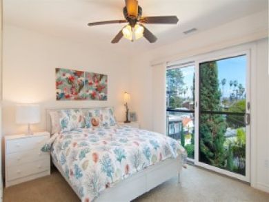 Mission Beach Vacation Condo Sleeps Six Guests.