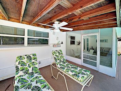 Vacation Home in Indian Rocks Private Pool Walk To Beach