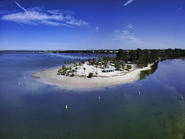 Tarpon Springs 8 Bedrooms in 2 Duplexes & 2 Private Pools