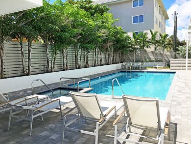Four Bedroom Vacation Home in Pompano Beach Sleeps 8