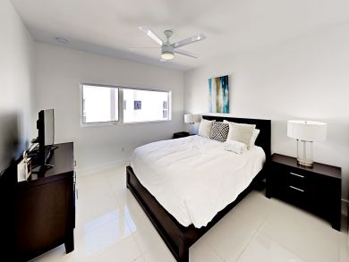 Four Bedroom Vacation Home in Pompano Beach Sleeps 8