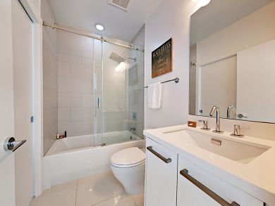 Four Bedroom Vacation Home in Pompano Beach Sleeps 8