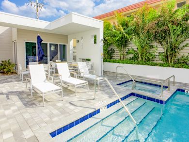 Luxury Four Bedroom Townhome with Shared Pool & Gym Access