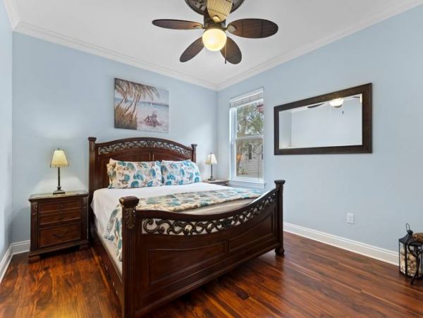 Crystal Beach Vacation Home Sleeps Twelve Guests.