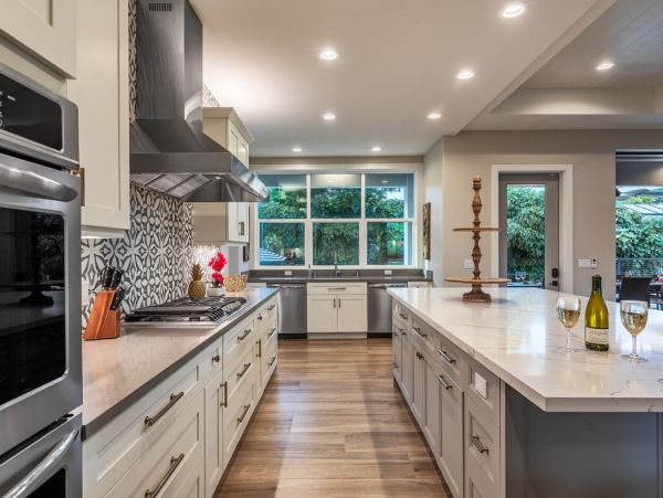 Maui Luxury Vacation Rental - Napili Ocean View Estate